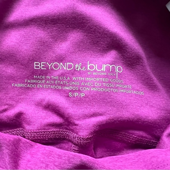 New Beyond Yoga Spacedye Love The Bump Maternity Pocket Midi Legging Magenta NWT - Picture 11 of 15